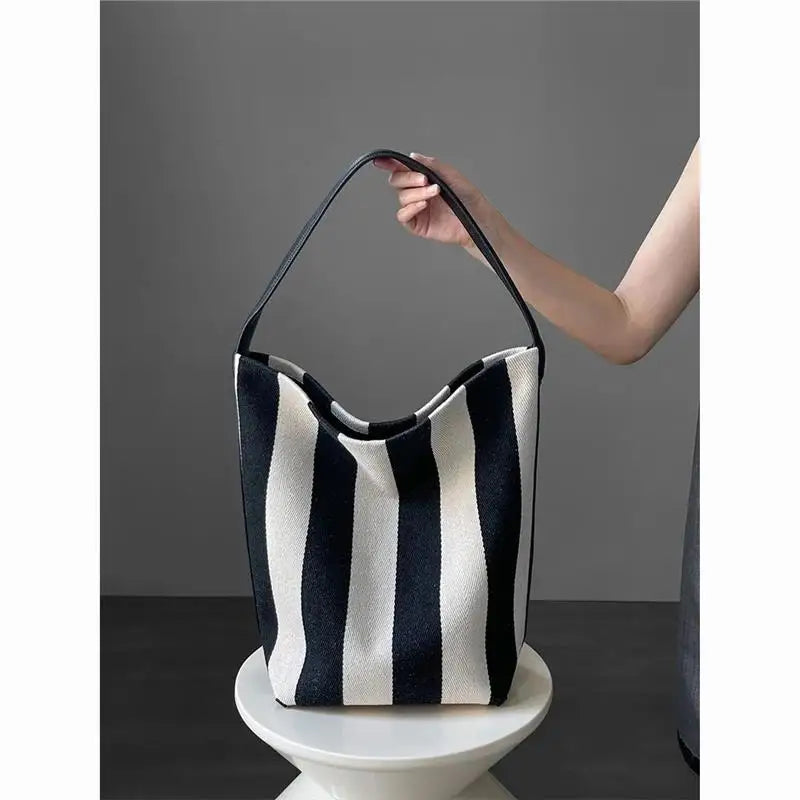 Contrasting Strap Tote Bag