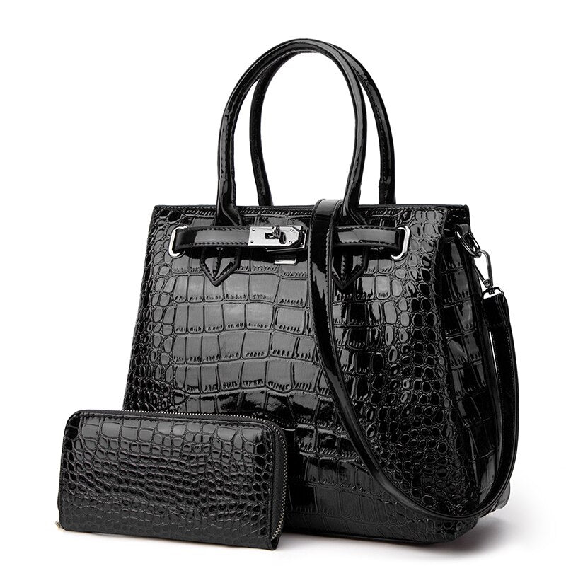 Croc-Pattern Luxury Set