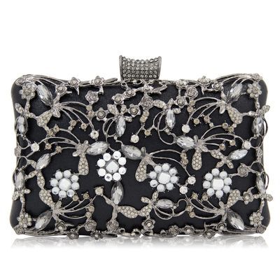 Hollow Diamond Cheongsam Clutch