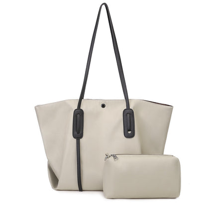 Simple Everyday Messenger Bag