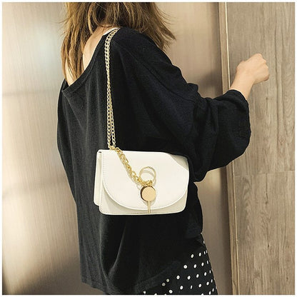 Modern Everyday Messenger