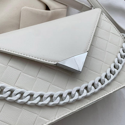 Trendy Square Messenger