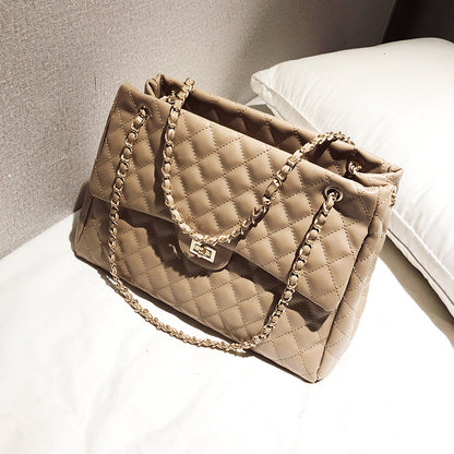 Quilted Chain Messenger Bag