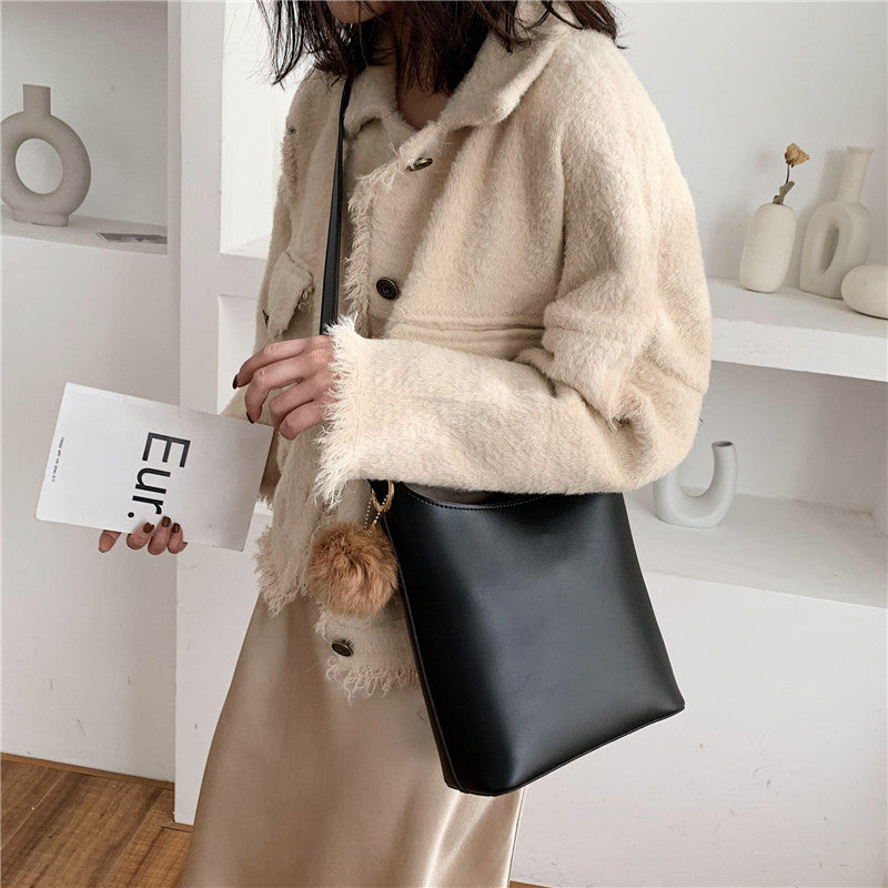 Retro Large Messenger Bag