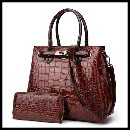 Croc-Pattern Luxury Set